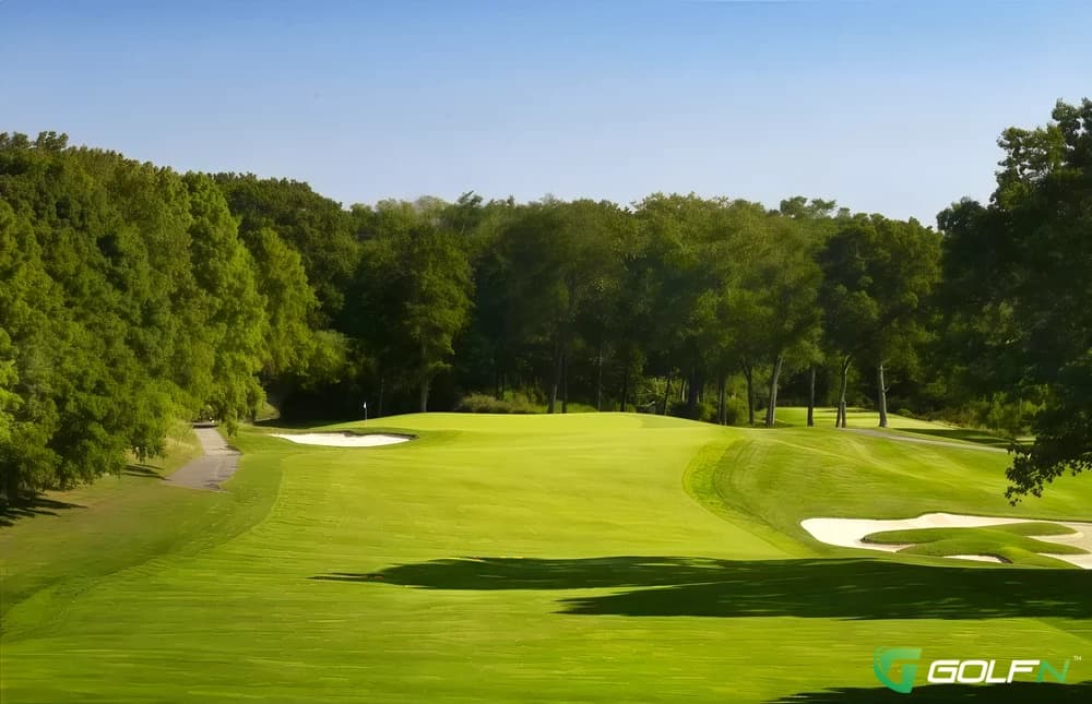 Richmond Golf Club in Richmond, Quebec — semi-private, 9-hole golf course, designed by Donald Ross (1918)