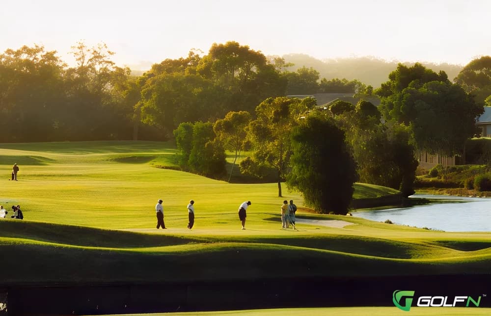 Horizons Golf Resort in Salamander Bay, New South Wales β resort, 18-hole golf course, designed by Graham Marsh (1992)