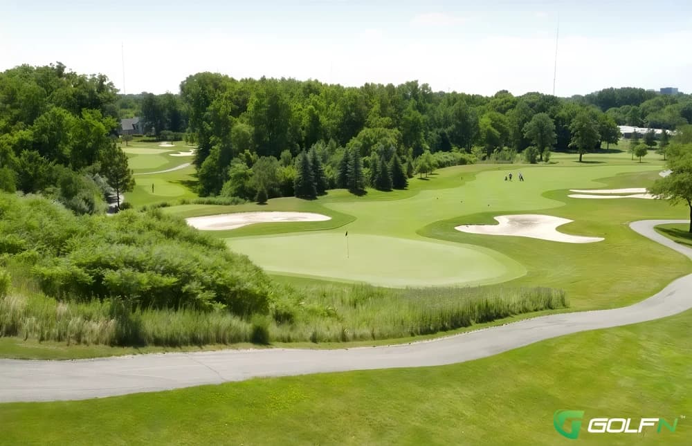 Evergreen Hills in Southfield, Michigan — public, 9-hole golf course, designed by Bruce Matthews III