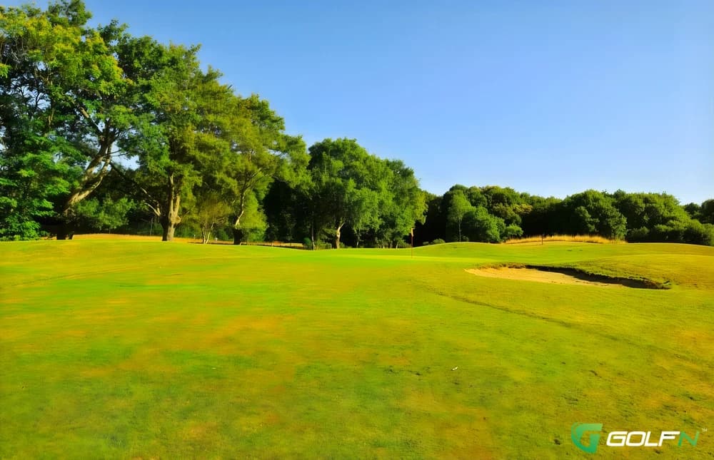 Mahonys Point - Killarney Golf & Fishing Club in Killarney, Kerry โ public, 18-hole golf course