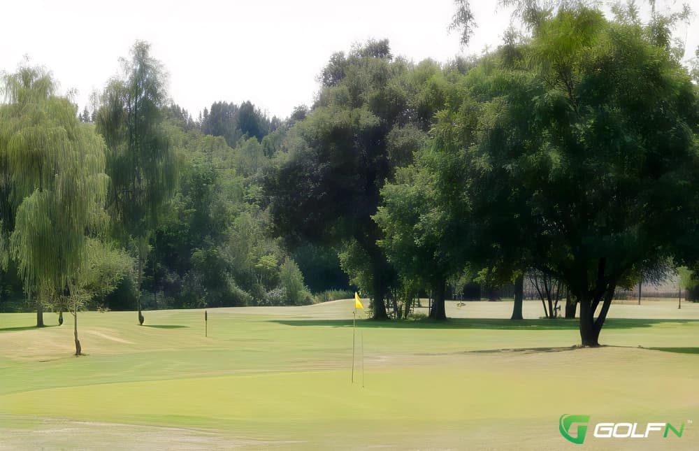 Woodhall Hills Golf Club Ltd in Pudsey Leeds, England — private, 18-hole golf course