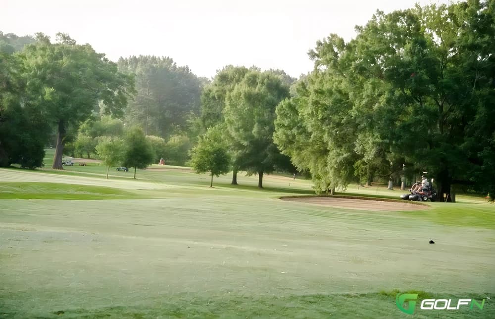 Burningtree Country Club in Decatur, Alabama — private, 18-hole golf course, designed by George Cobb (1964)