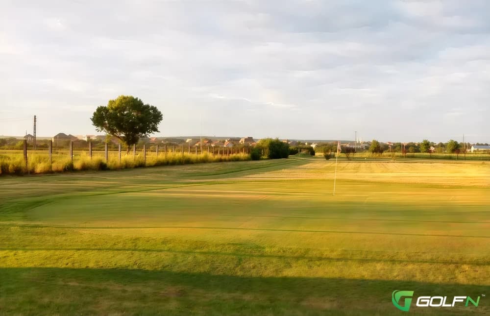 Illite Golf & Resort - Groove Left in Yeongdong-gun, Chungcheongnamdo β 18-hole golf course