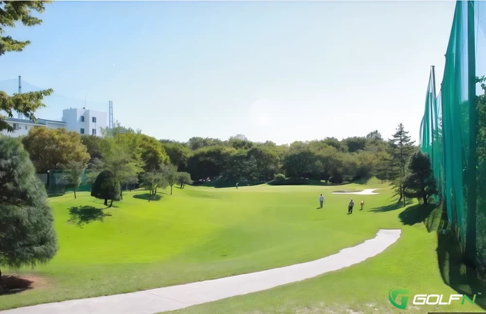 Jaeil Country Club ~ Center Left in Ansan-si, Gyeonggido β semi-private, 9-hole golf course