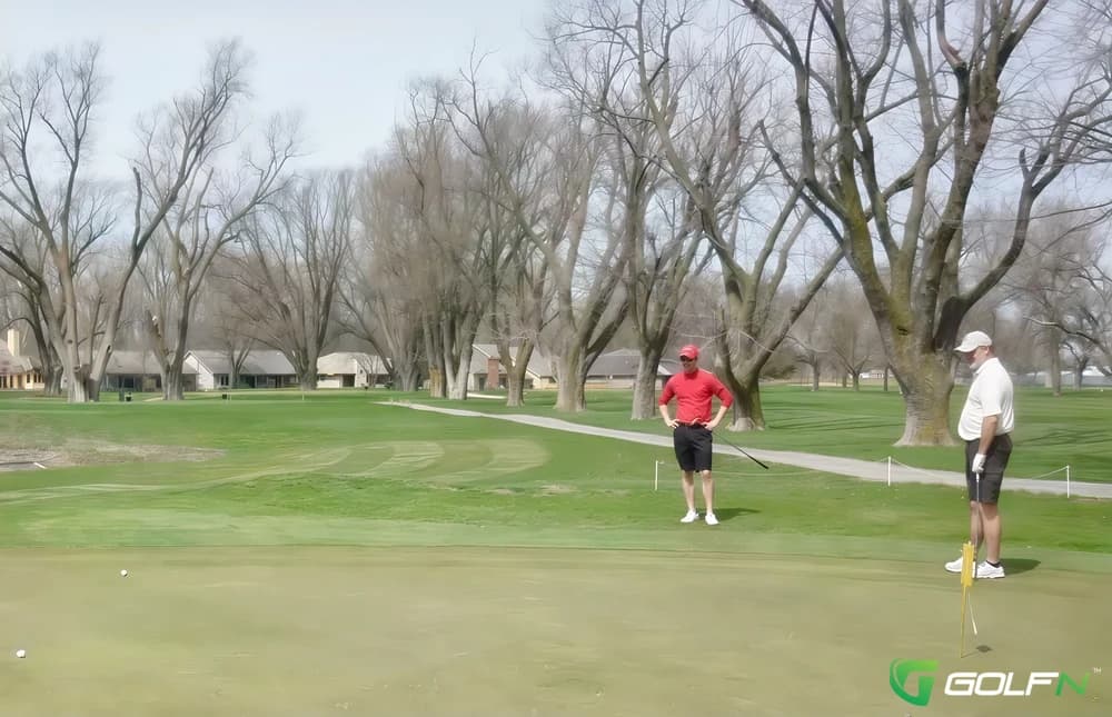 Council Bluffs Country Club in Council Bluffs, Iowa — private, 18-hole golf course