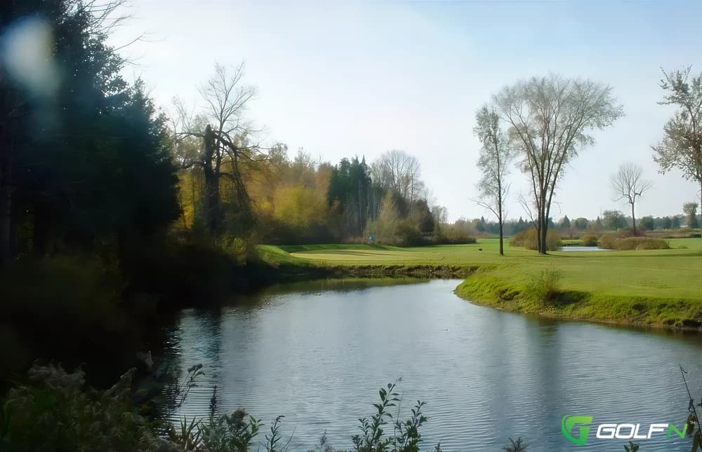 Black Water Golf Course in Mount Albert, Ontario — 9-hole golf course
