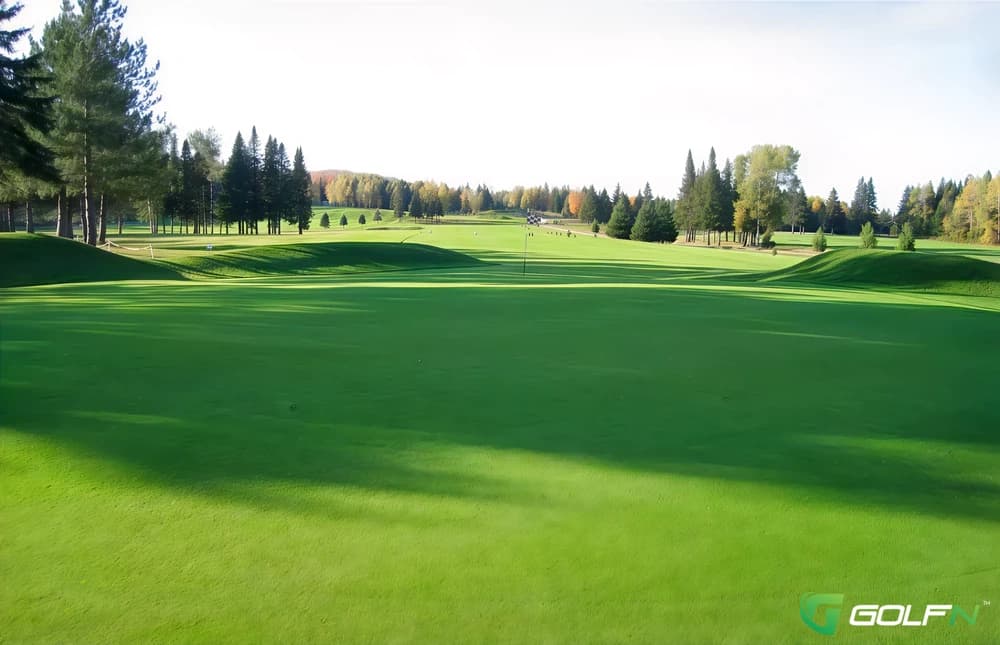 Centre Plein Air Castor Golf Club in Courcelette, Quebec — military, 18-hole golf course