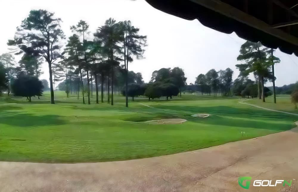 Morehouse Country Club in Bastrop, Louisiana — semi-private, 18-hole golf course
