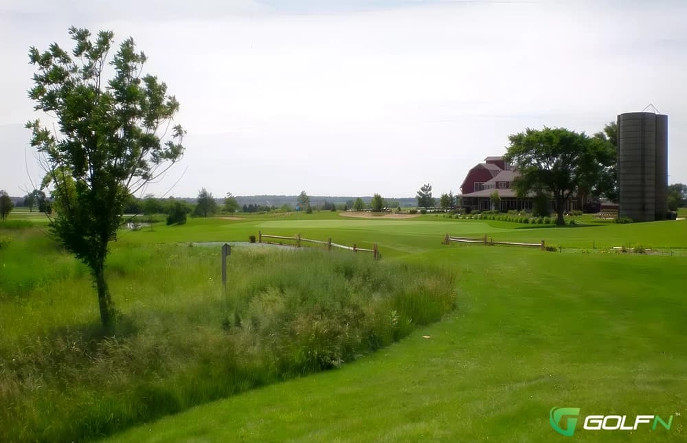 Tanna Farms Golf Club in Geneva, Illinois — public, 18-hole golf course, designed by Roy Case (2001)