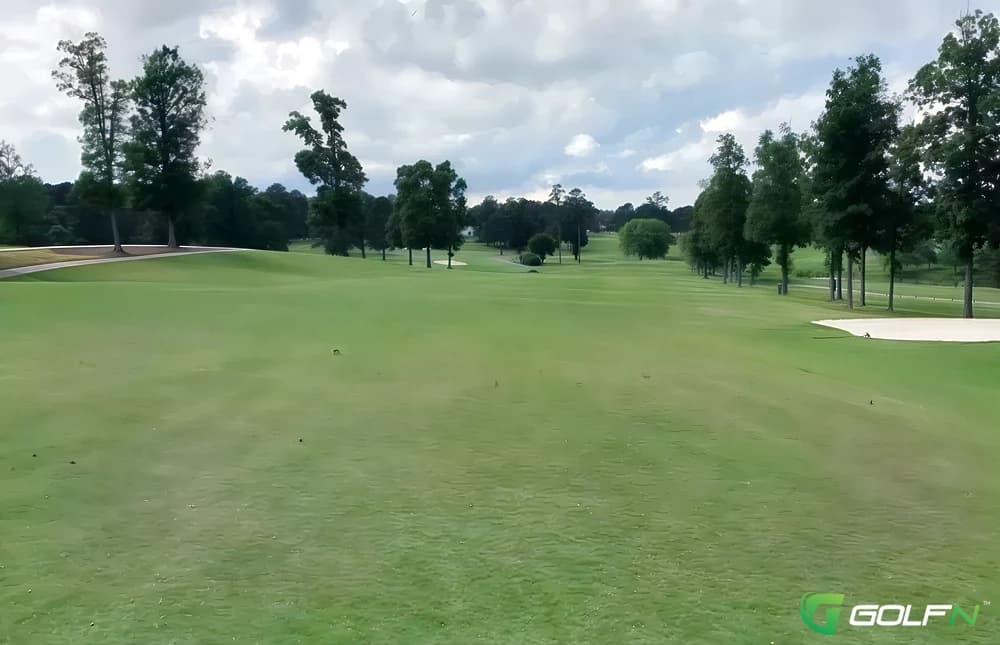 Lee - Canongate I Golf Club in Sharpsburg, Georgia — private, 36-hole golf course, designed by Joe Lee (1965)
