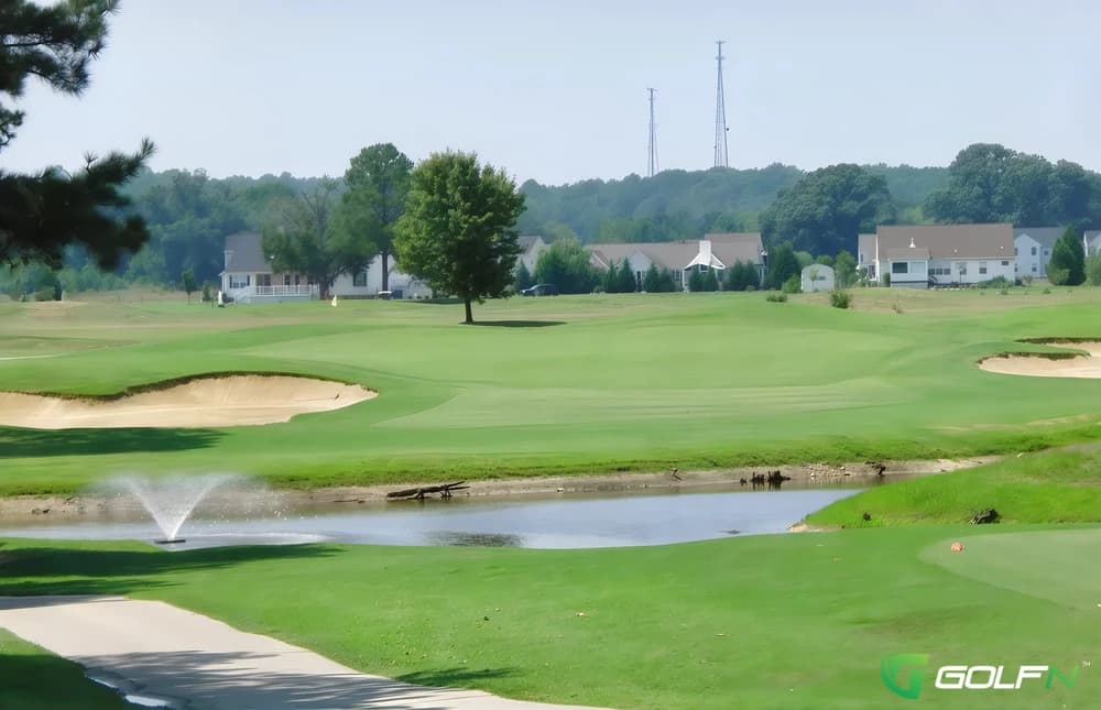 Hobbs Hole Golf Course in Tappahannock, Virginia — semi-private, 18-hole golf course, designed by Jeffrey C. Timmons (1996)