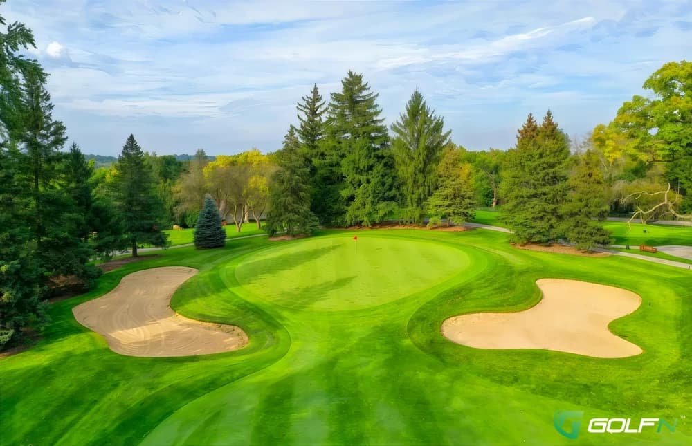Merrill Hills Country Club in Waukesha, Wisconsin — private, 18-hole golf course, designed by Bob Lohmann