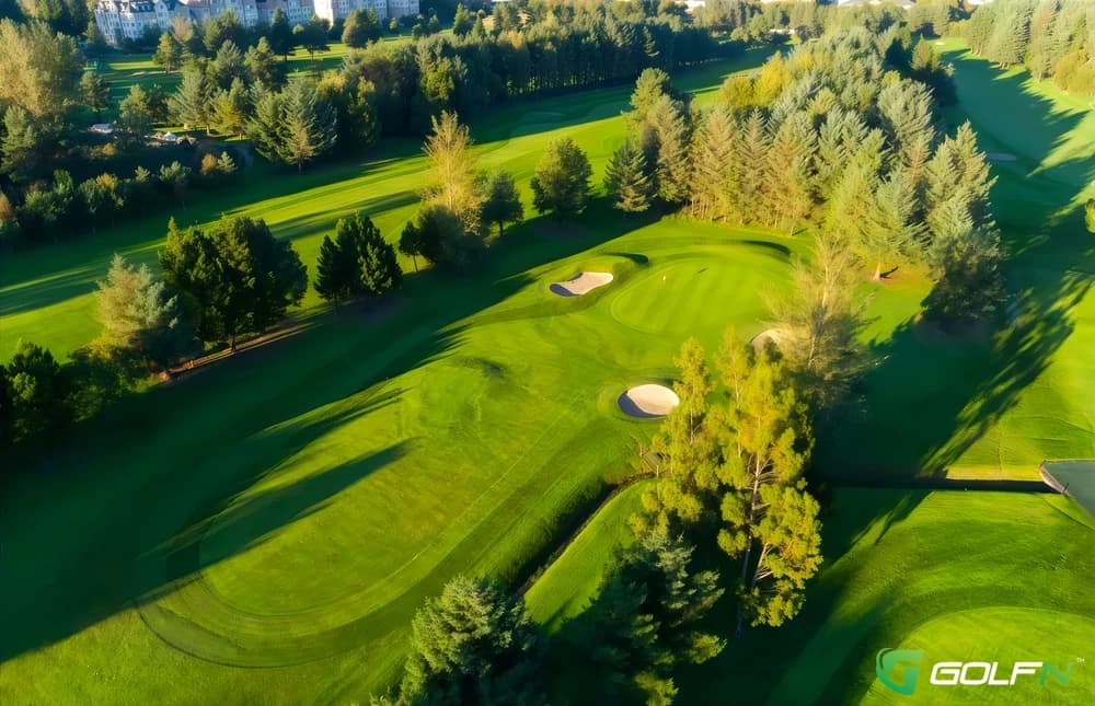 Oswestry Golf Club in Oswestry, England — private, 18-hole golf course, designed by Dave Thomas (1978)