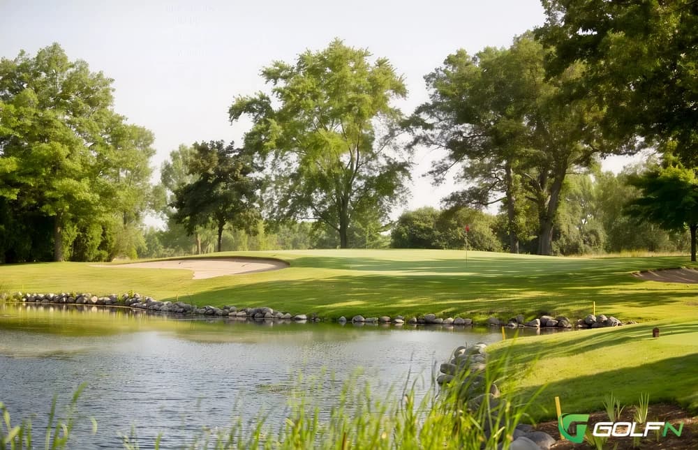 Tuckaway Country Club in Franklin, Wisconsin — private, 18-hole golf course, designed by Ken Killian