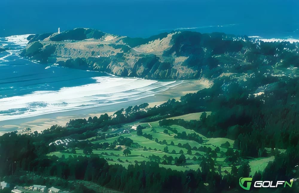 Agate Beach Golf Course in Newport, Oregon — public, 9-hole golf course, designed by Frank Stenzel