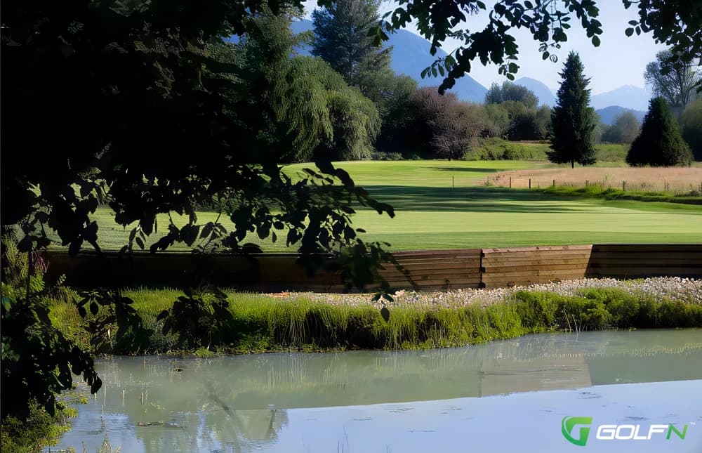 Carnoustie Golf Club in Port Coquitlam, British Columbia — public, 18-hole golf course