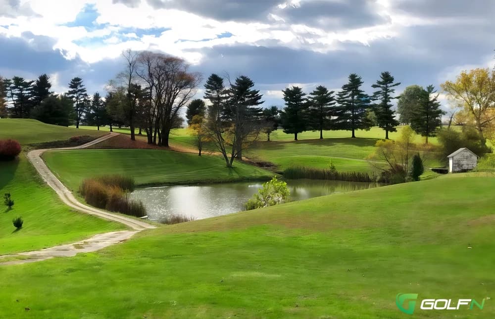 Adams County Country Club in West Union, Ohio — public, 9-hole golf course