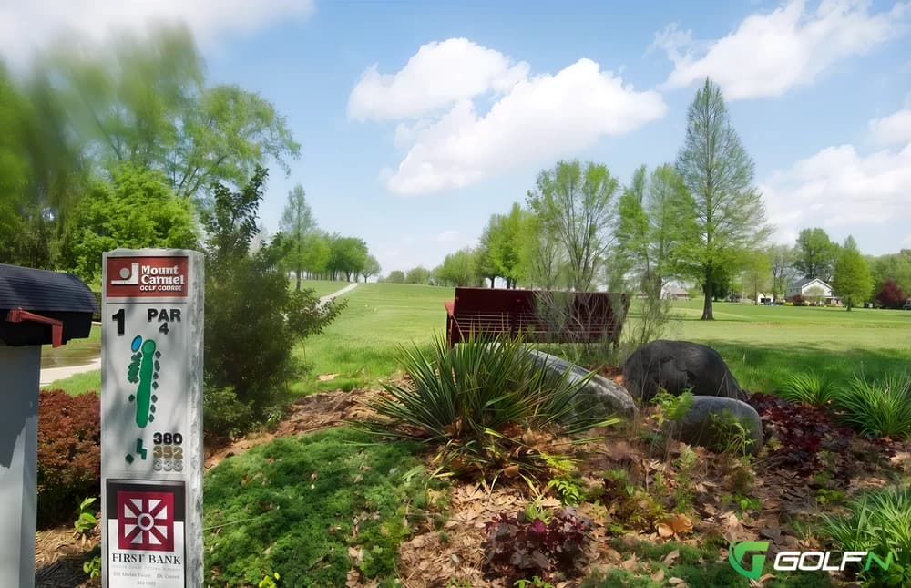 Mt. Carmel Golf Course in Mount Carmel, Illinois — public, 18-hole golf course