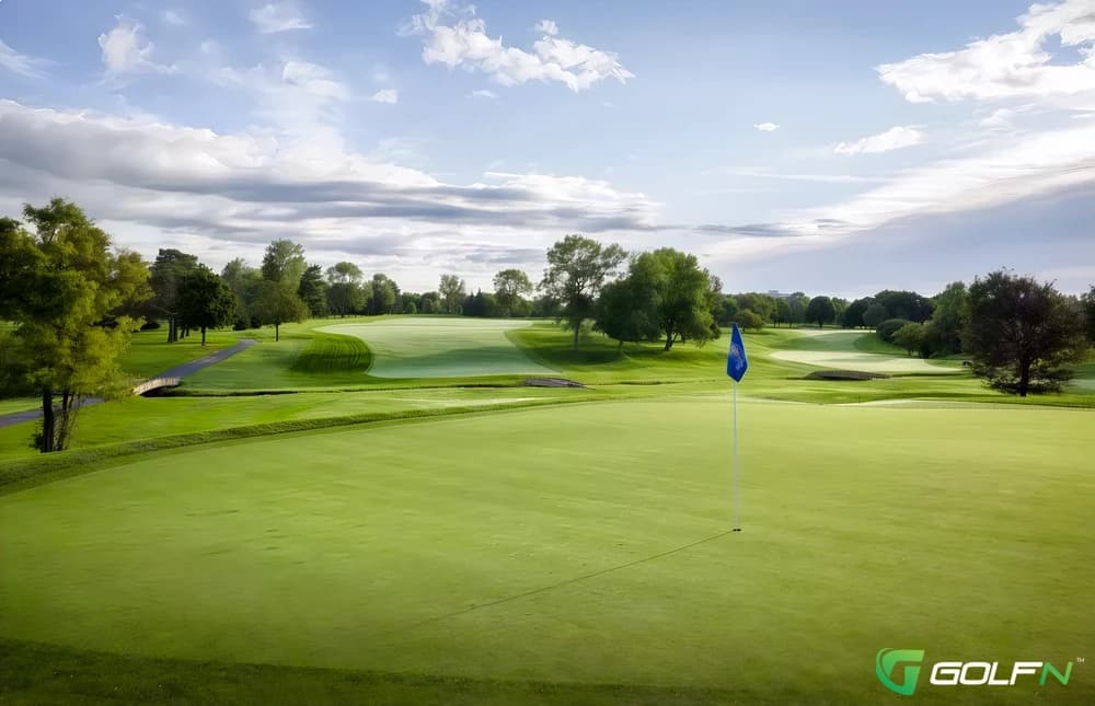 Oakville Golf Club in Oakville, Ontario — private, 18-hole golf course, designed by Doug Carrick