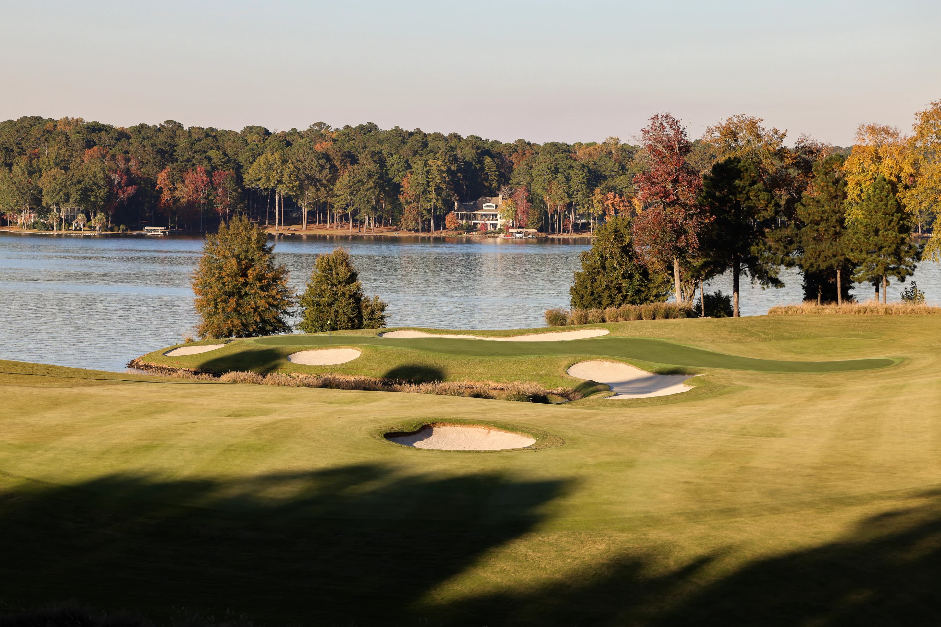 Great Waters - Reynolds Lake Oconee in Eatonton, Georgia — resort, 18-hole golf course, designed by Jack Nicklaus (1992)