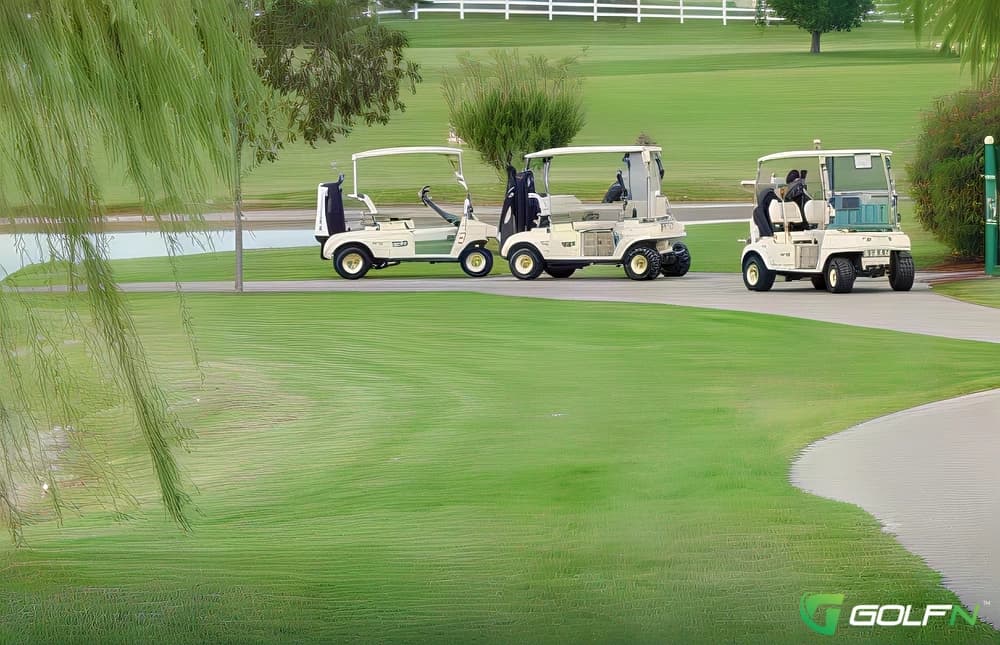 Crosswinds Golf Course in Bowling Green, Kentucky — public, 18-hole golf course, designed by Kevin Tucker