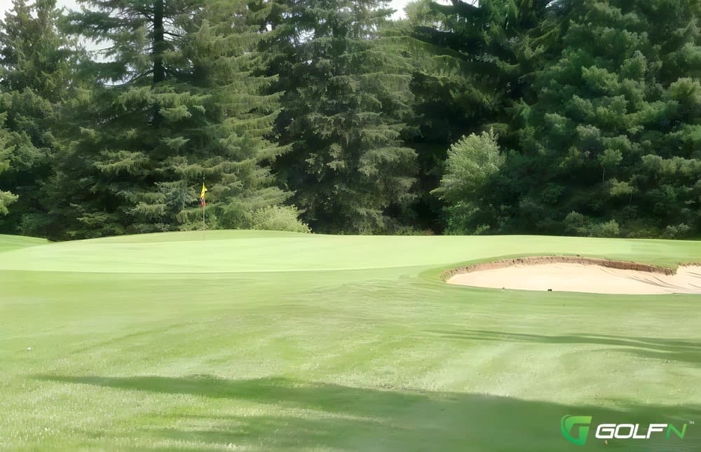 Walter Gretzky Golf Course in Brantford, Ontario — public, 18-hole golf course
