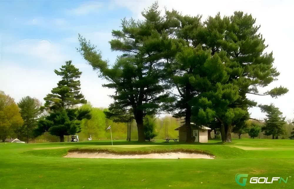 Seneca Golf Club in Baldwinsville, New York — public, 9-hole golf course