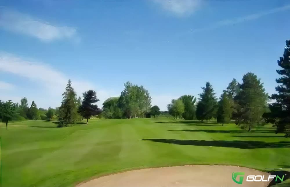 18-Goderich Sunset Golf Club in Goderich, Ontario — public, 18-hole golf course