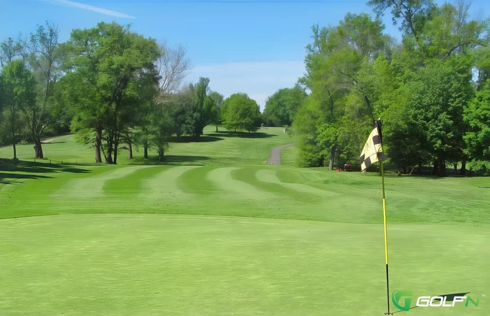 Middletown Country Club in Langhorne, Pennsylvania — public, 18-hole golf course, designed by Book a Tee Time at
Middletown Country Club
Powered by GolfNow.com
Book a Tee Time