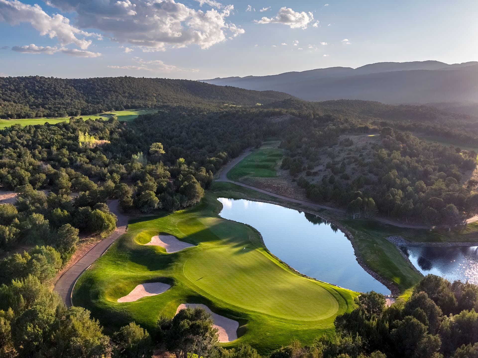 paako ridge - 16th hole