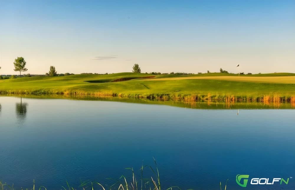 Bakker Crossing Golf Course in Sioux Falls, South Dakota — public, 18-hole golf course, designed by Kevin Norby (2014)