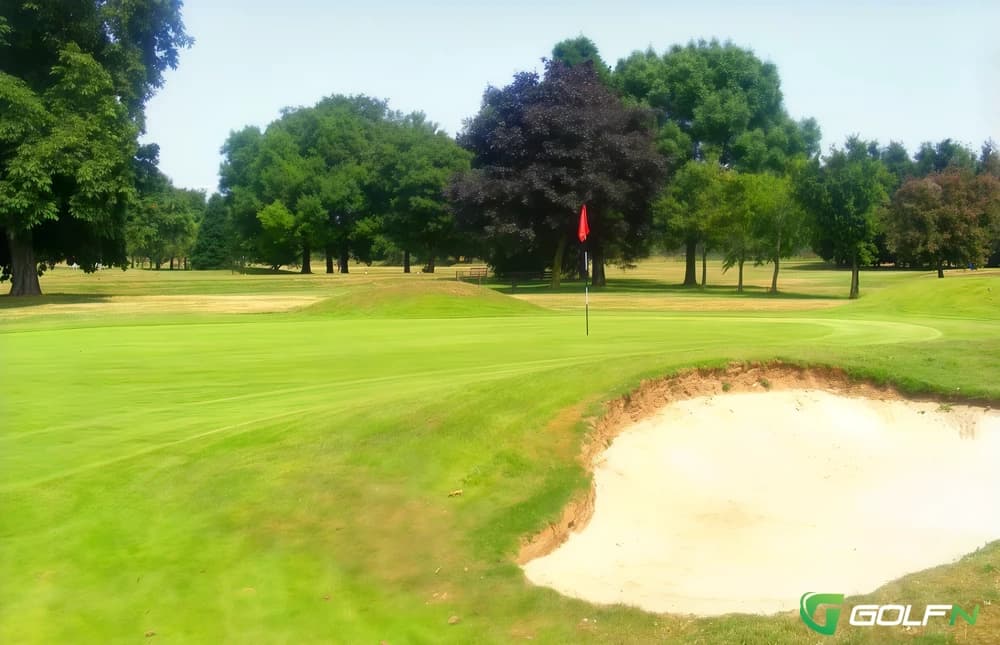 Belhus Park Golf & Country Club in South Ockendon, England — semi-private, 18-hole golf course