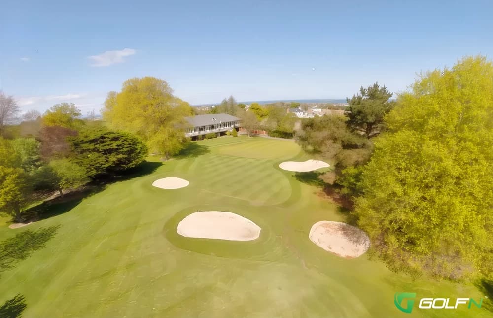 Skerries Golf Club in Skerries, Dublin โ semi-private, 18-hole golf course, designed by Eddie Hackett (1971)