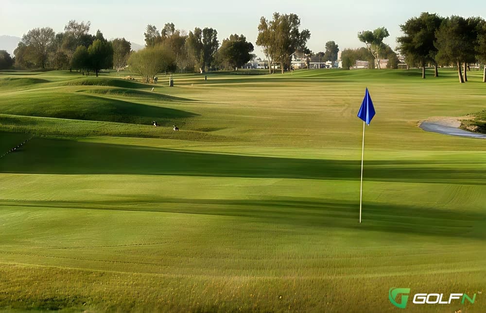 Pueblo El Mirage Rv Resort & Country Club in El Mirage, Arizona — semi-private, 18-hole golf course, designed by Ken Killian