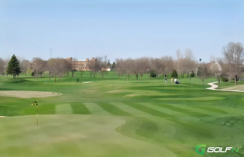 White-Rolling Meadows Golf Course in Fond du Lac, Wisconsin — public, 27-hole golf course, designed by Dick Nugent (1996)