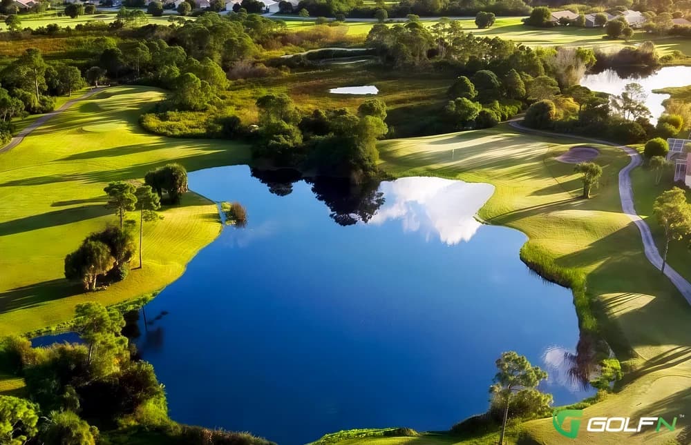 Jensen Beach Golf Club in Jensen Beach, Florida — public, 18-hole golf course, designed by Tommy Fazio (1997)