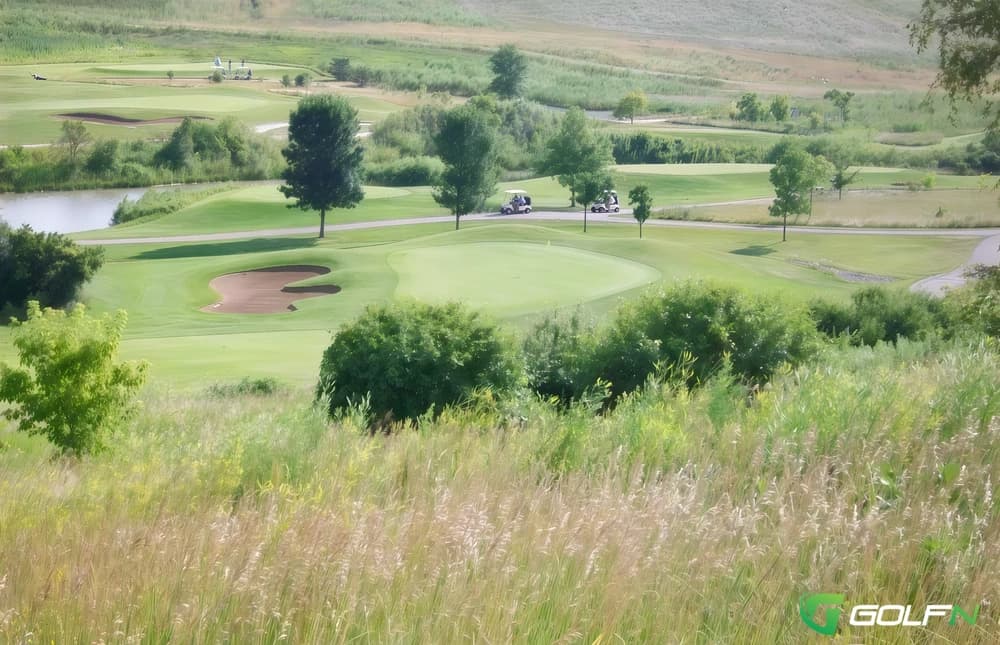 Settlers Hill Golf Course in Batavia, Illinois — public, 18-hole golf course, designed by Bob Lohmann (1988)