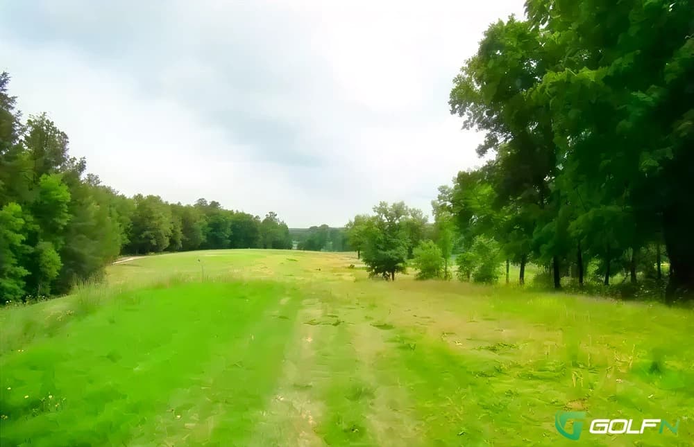Riverside Country Club in Robbins, North Carolina — semi-private, 18-hole golf course, designed by Porter Gibson