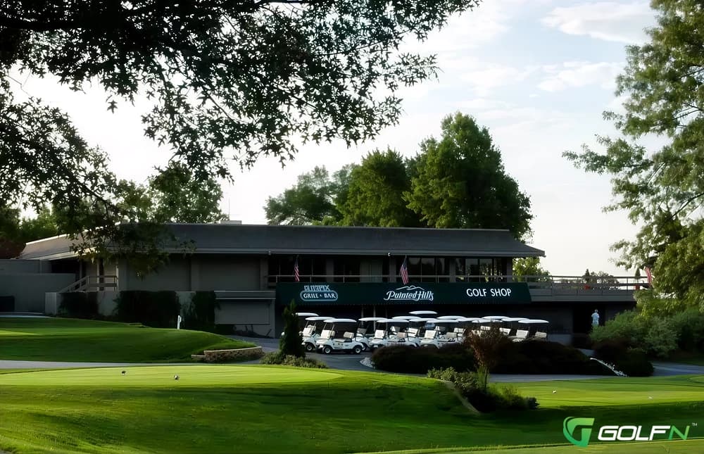 Painted Hills Golf Course in Kansas City, Kansas — public, 18-hole golf course