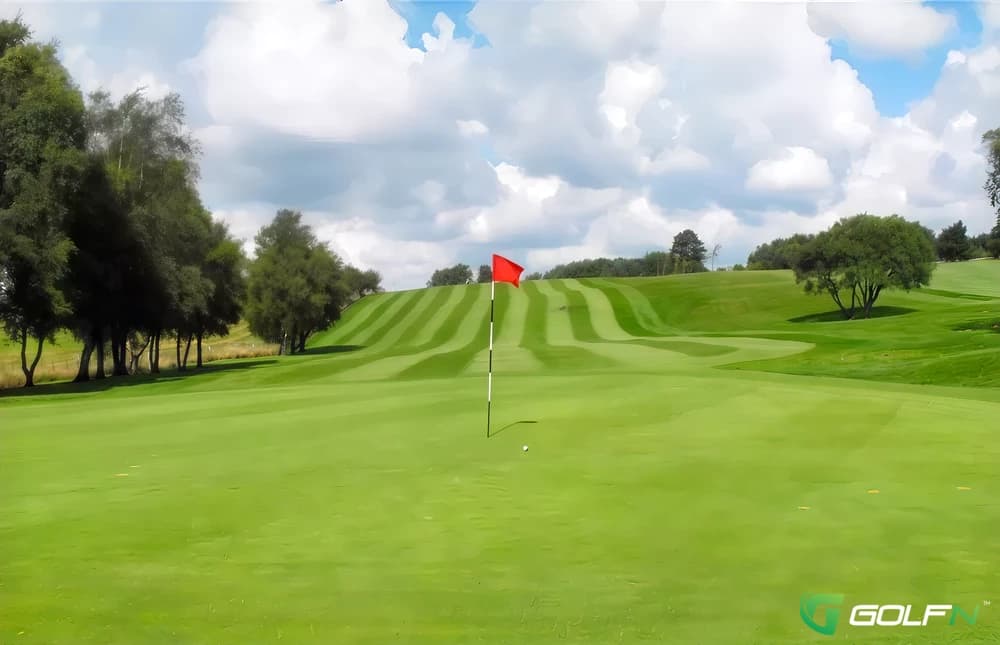 Walmersley Golf Club in Walmersley, England — private, 18-hole golf course, designed by Steve Marnoch (1993)