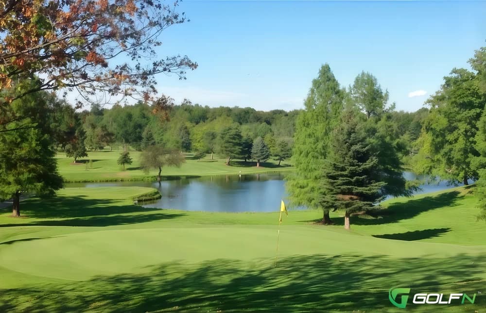 St. Denis Golf Course in Chardon, Ohio — public, 18-hole golf course