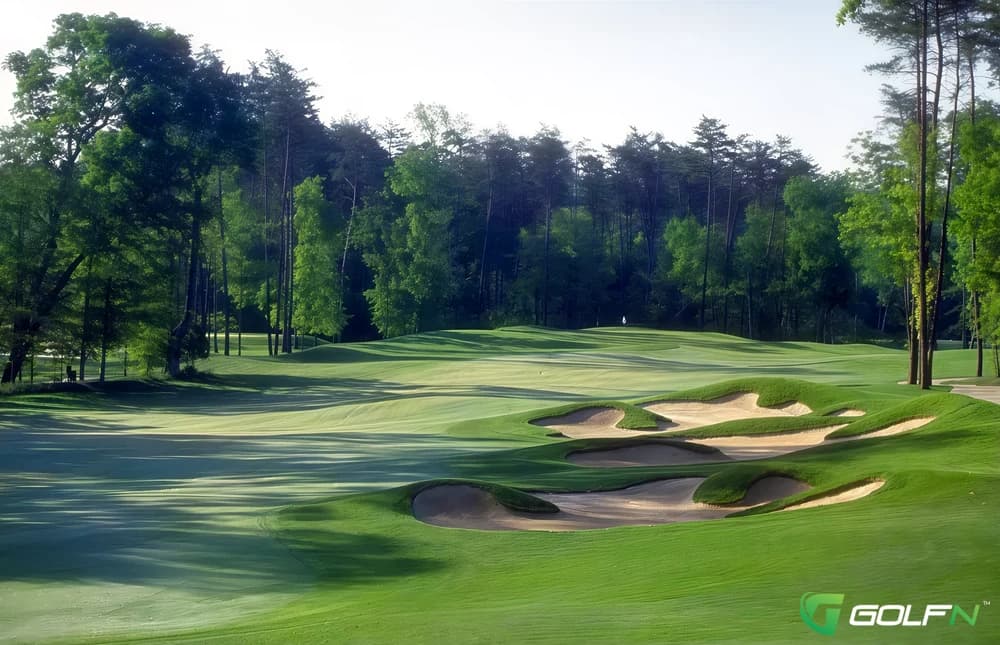 Westfields Golf Club in Clifton, Virginia — public, 18-hole golf course, designed by Fred Couples (1998)