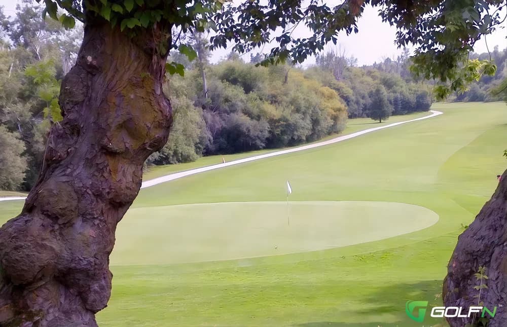 White - Mayfield Golf Course in Caledon East, , Ontario — semi-private, 27-hole golf course