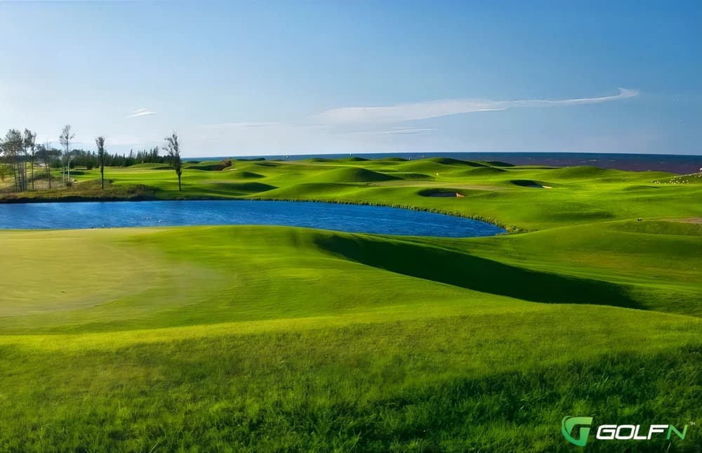 Championship - Fox Harbr Golf Resort & Spa in Wallace, Nova Scotia — resort, 18-hole golf course, designed by Graham Cooke (2001)