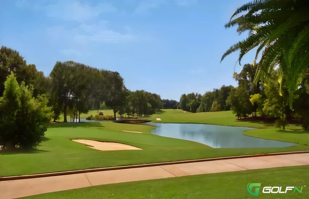 Birkdale Golf Club in Huntersville, North Carolina — public, 18-hole golf course, designed by Arnold Palmer (1997)