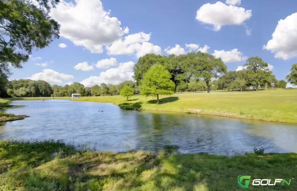 Bellville Golf & Recreation Club in Bellville, Texas — semi-private, 9-hole golf course