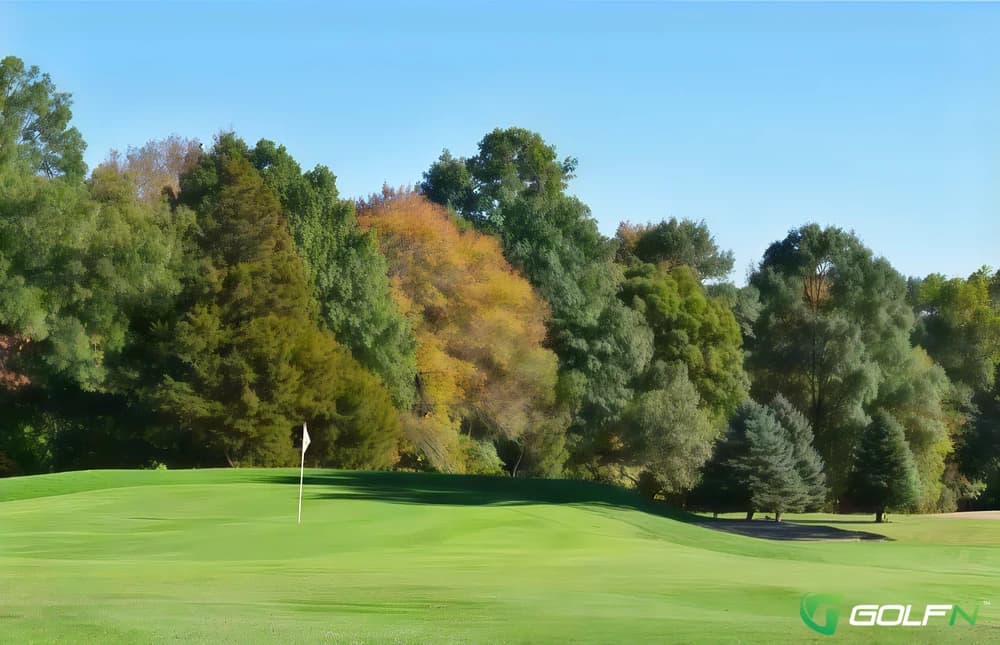 Chapel Hill Golf Course And Events Center in Princeton, Illinois — public, 18-hole golf course
