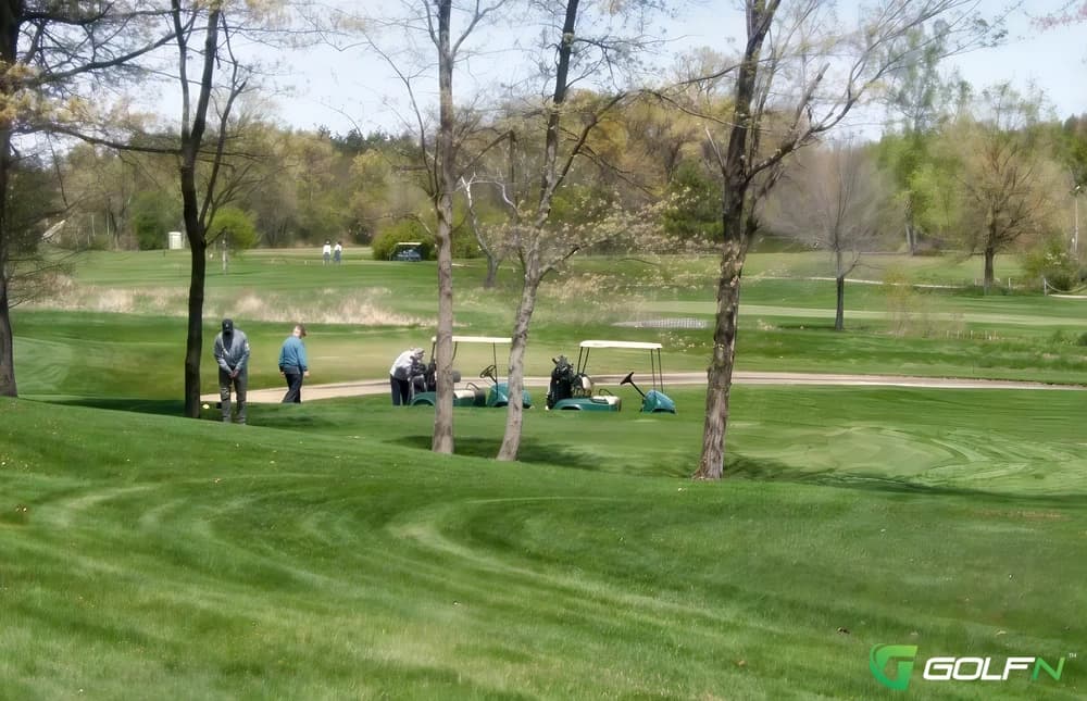 Meadows - Viking Meadows Golf Club in Cedar, Minnesota — public, 18-hole golf course
