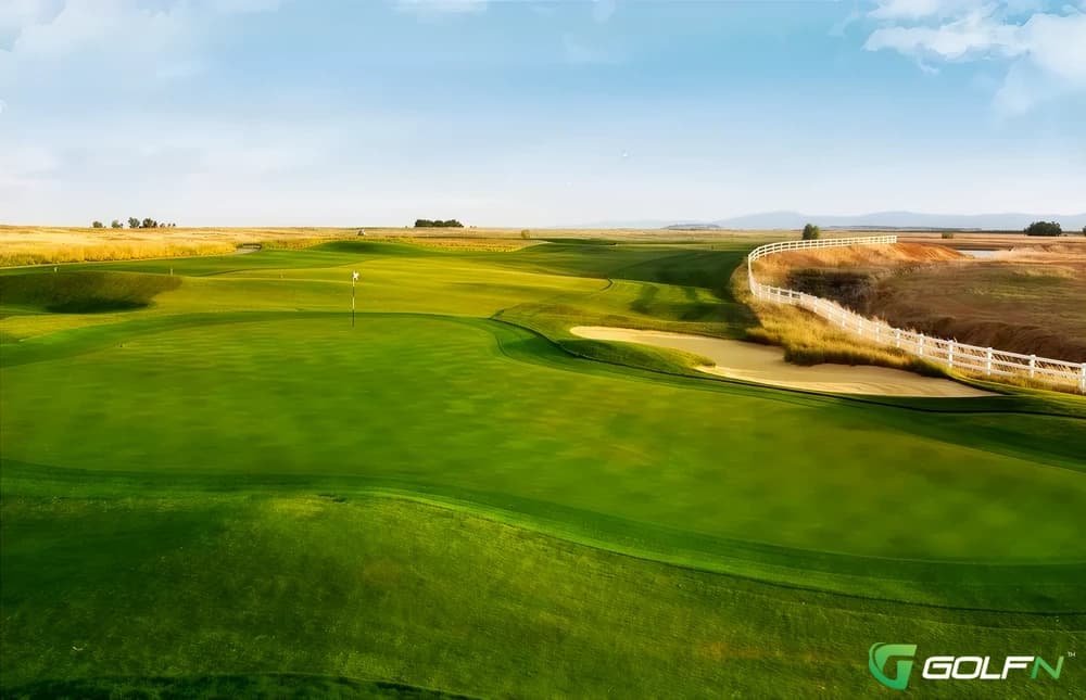 The Links At Rolling Hills in Corning, California — resort, 18-hole golf course, designed by John Daly (2007)