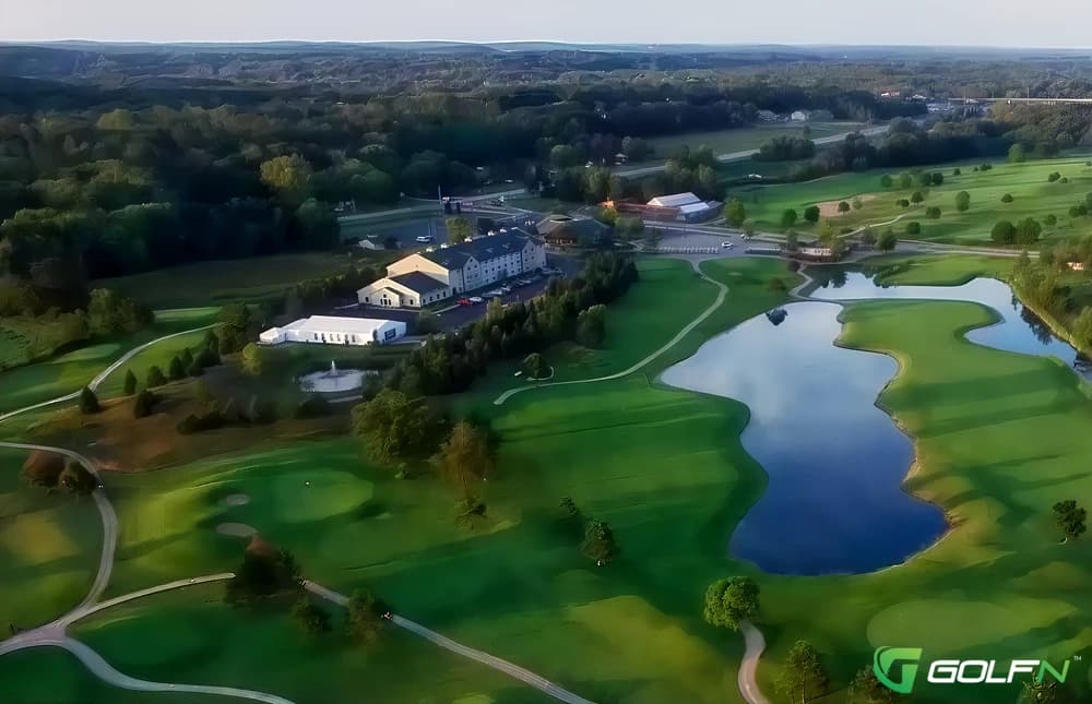 Foxfire Golf Club in Waupaca, Wisconsin — public, 18-hole golf course, designed by Truttman & Associates